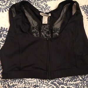 Black zip up sports bra
